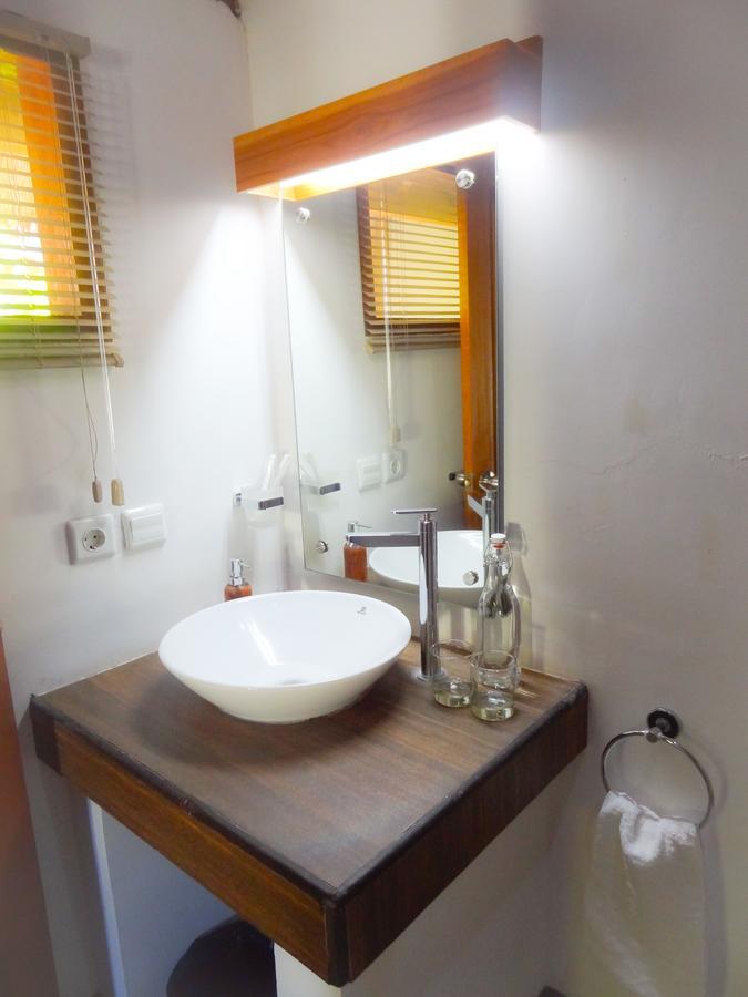 Teras Lombok Bungalow Сенггиги Экстерьер фото